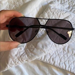 Black oversized aviator quay sunglasses